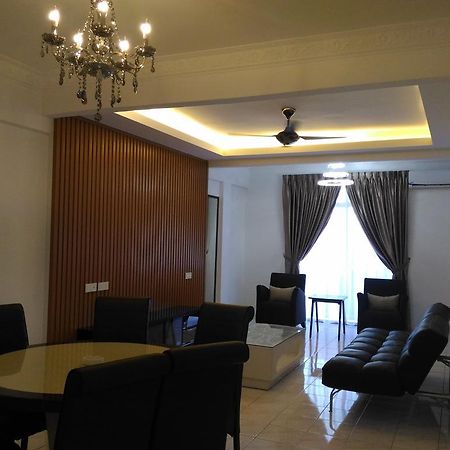 Midcity Service Suite Malacca Eksteriør bilde